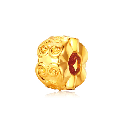 Heart Pattern Bracelet Charm Gold - 0.55g